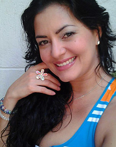 45 Year Old Cartagena, Colombia Woman